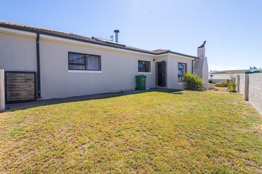 4 Bedroom Property for Sale in Country Club Western Cape